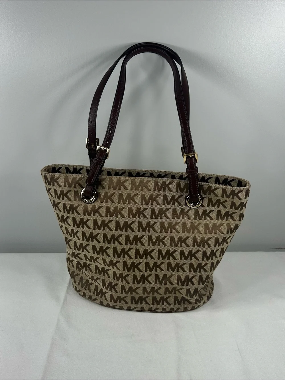 Michael Kors Jet Set Signature Jacquard Medium Tote Bag Tan 38T2XTTT2J EUC